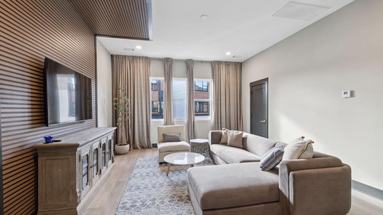 Photo of Livingroom in Madison