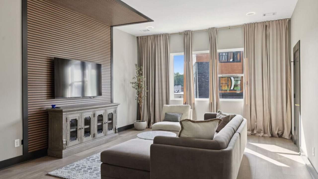 Photo of Livingroom in Madison