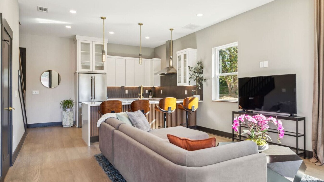Photo of Livingroom in Madison