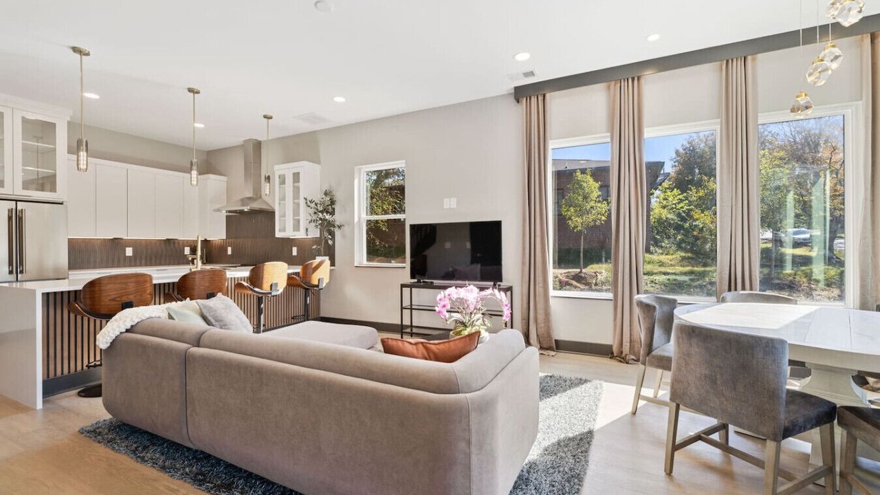 Photo of Livingroom in Madison
