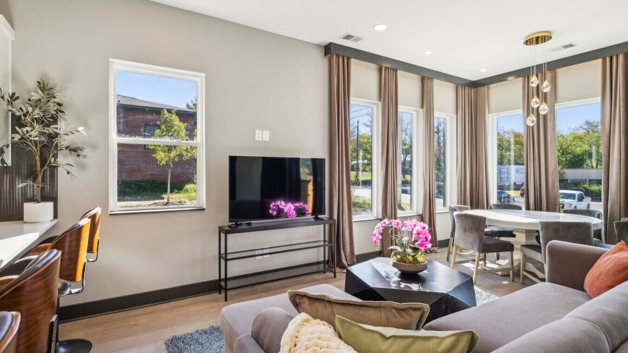 Photo of Livingroom in Madison