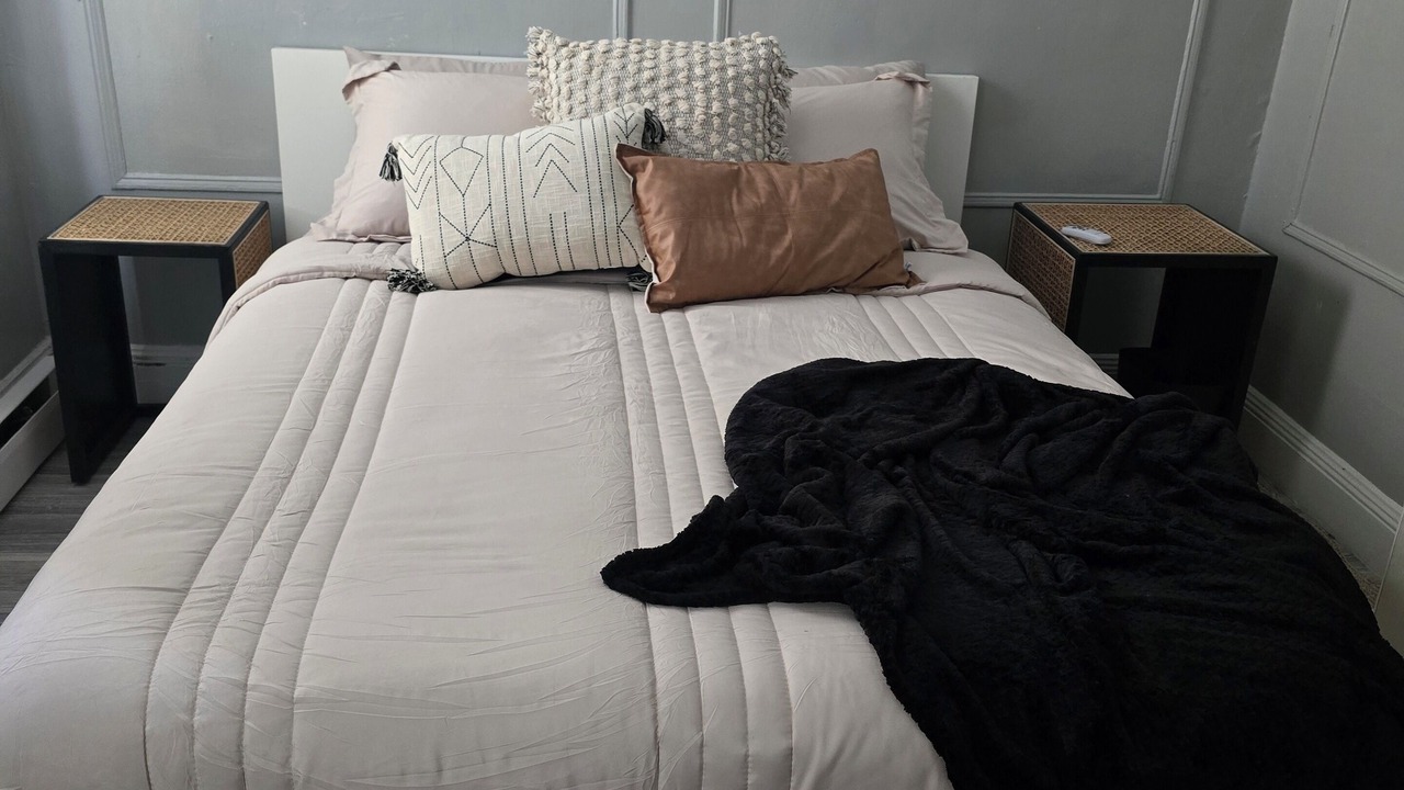 Photo of Bedroom in Hillside