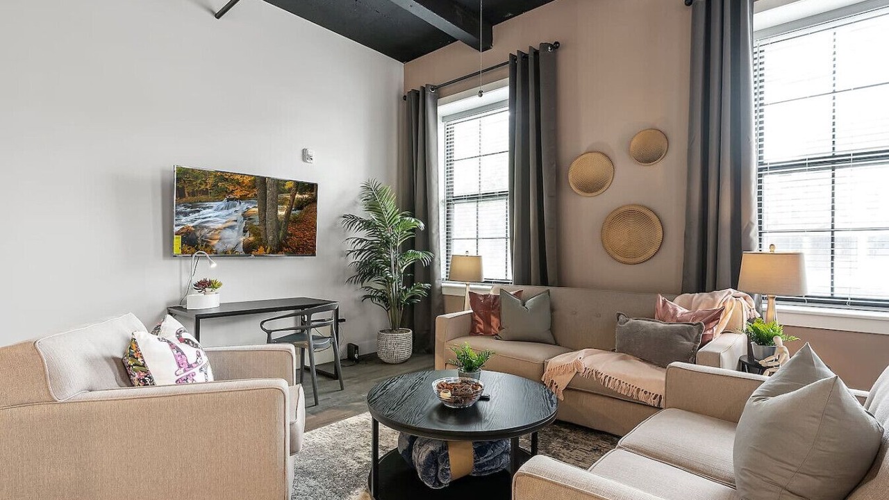 Photo of Livingroom in Northwest Philadelphia
