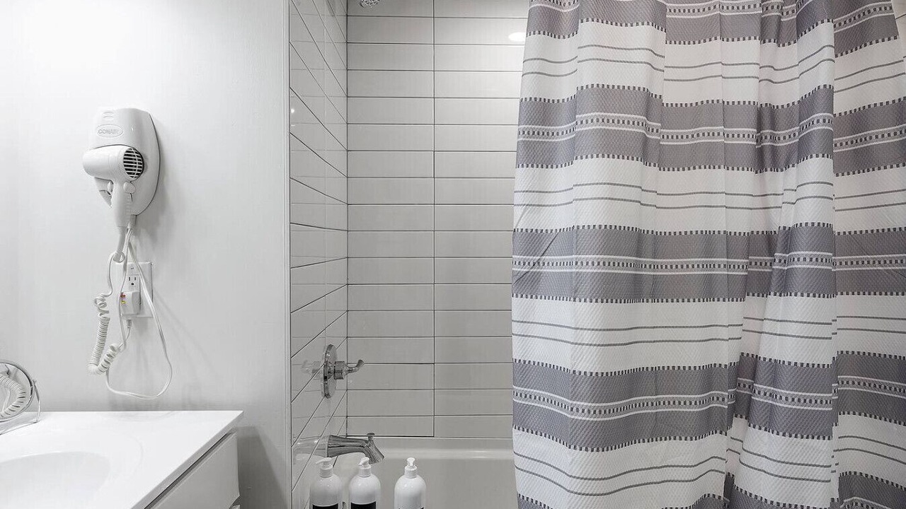 Photo of Bathroom in Northwest Philadelphia