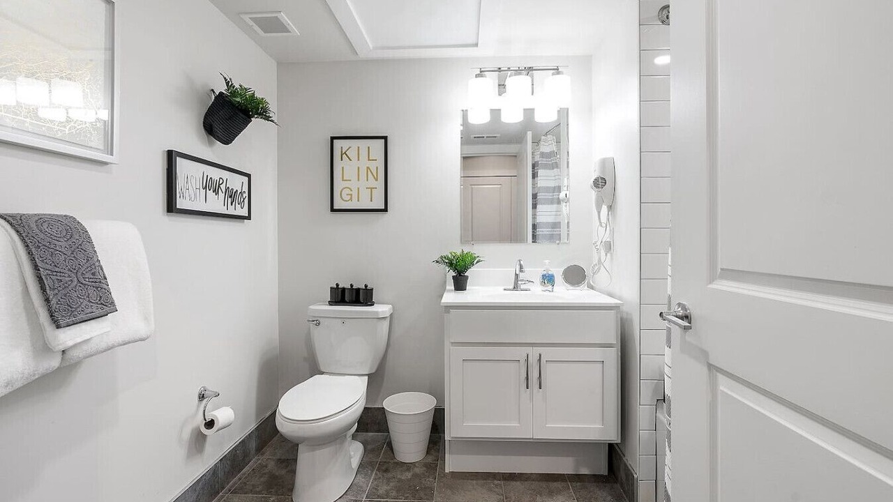 Photo of Bathroom in Northwest Philadelphia