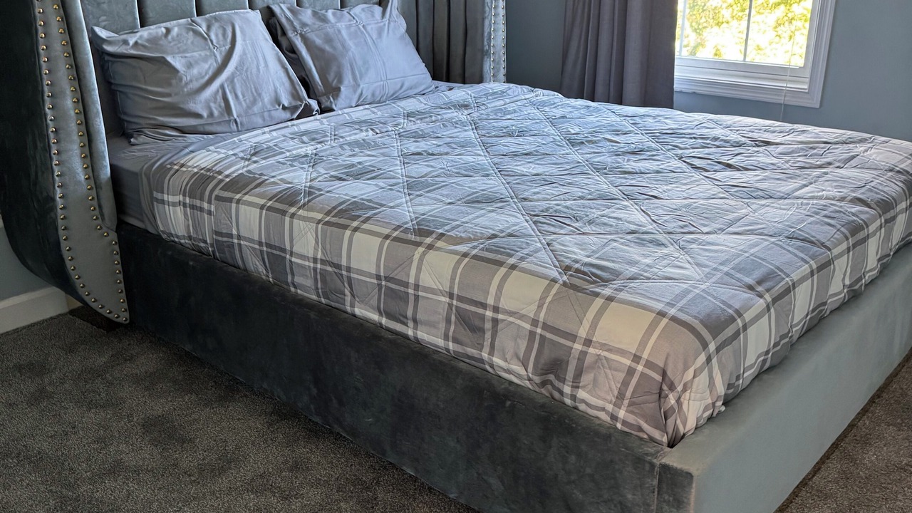 Photo of Bedroom in Ferndale