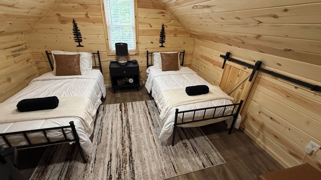 Photo of Bedroom in Lakeville