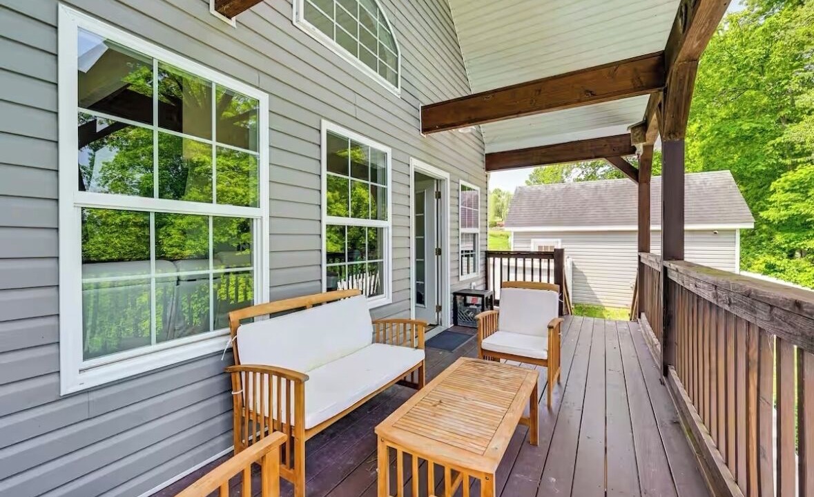 Photo of Patio Balcony in Mount Vernon