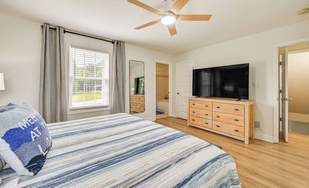 Photo of Bedroom in Mount Vernon