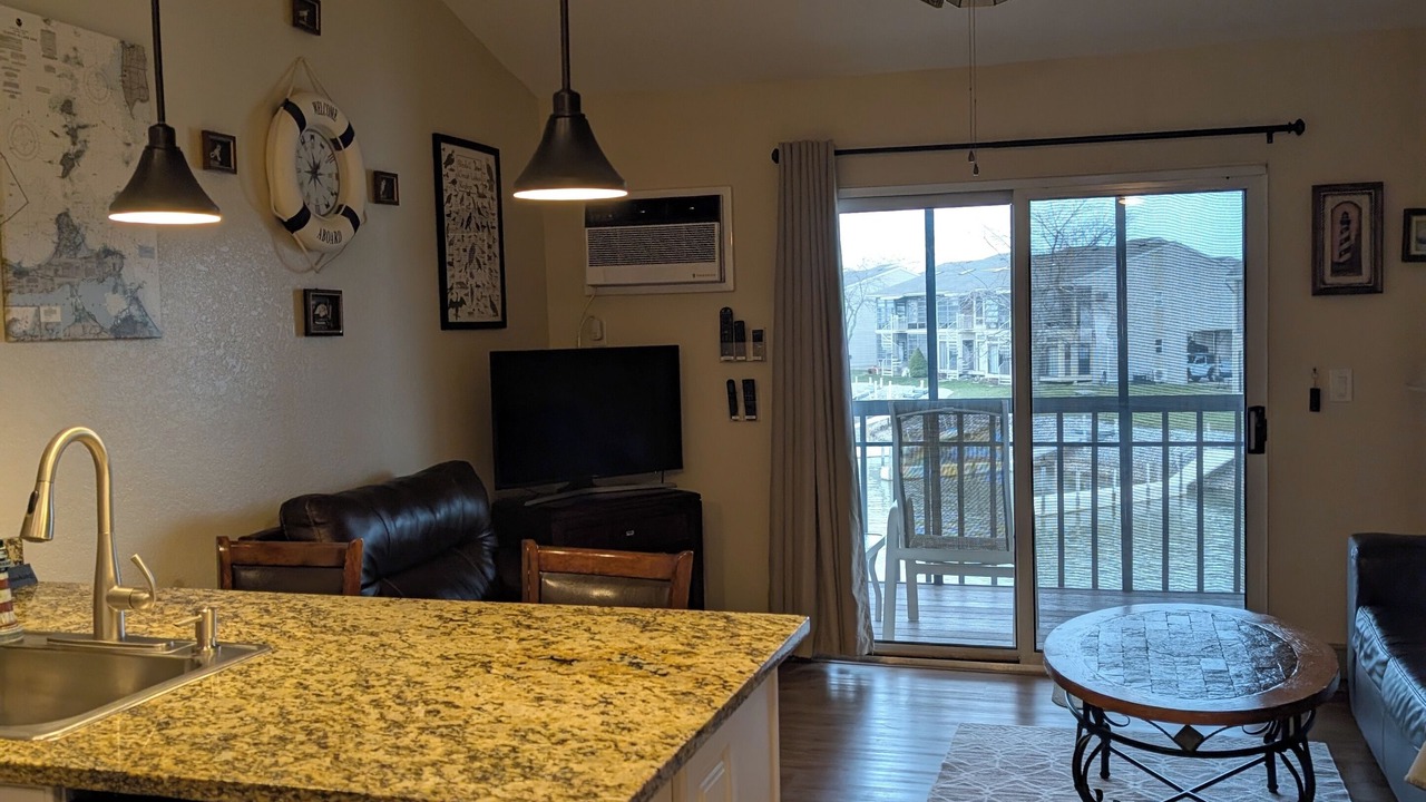 Photo of Livingroom in Oak Harbor