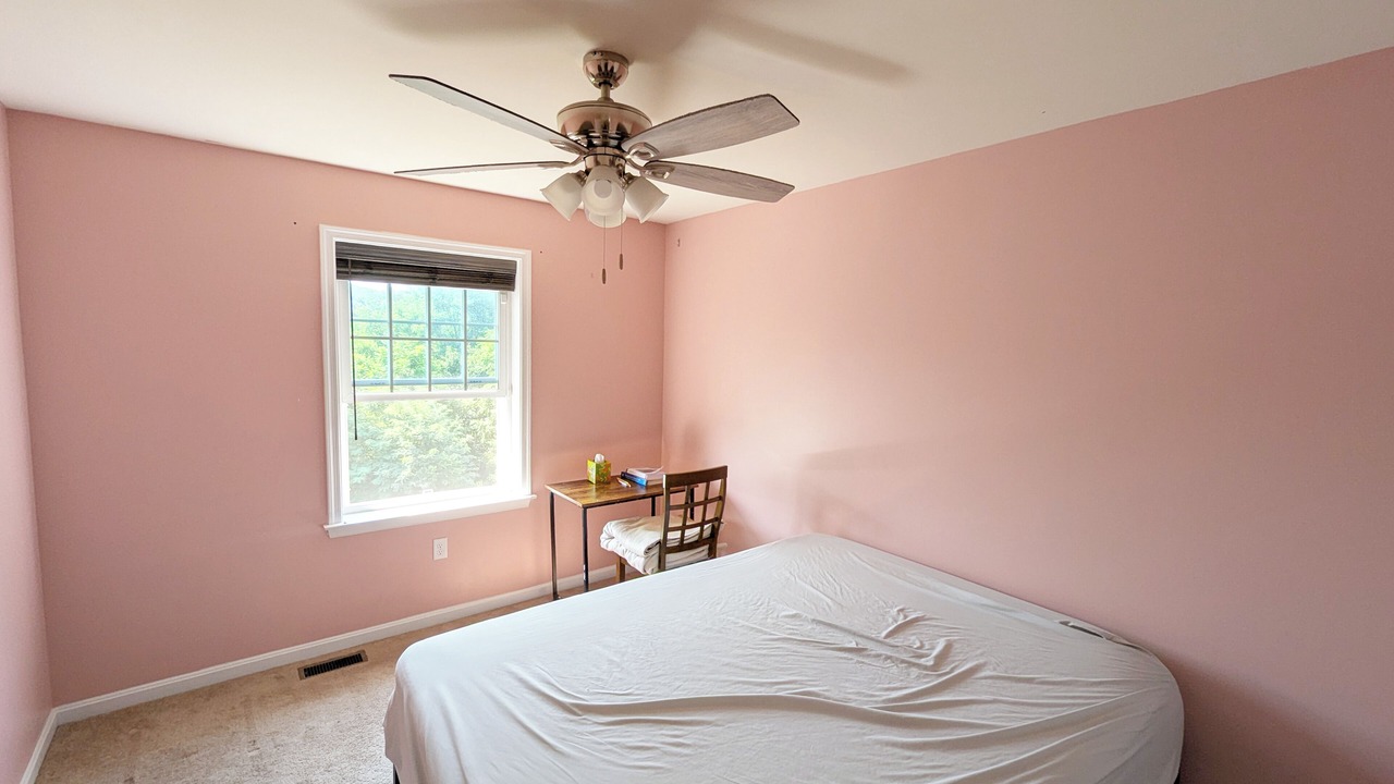 Photo of Bedroom in Mechanicsburg