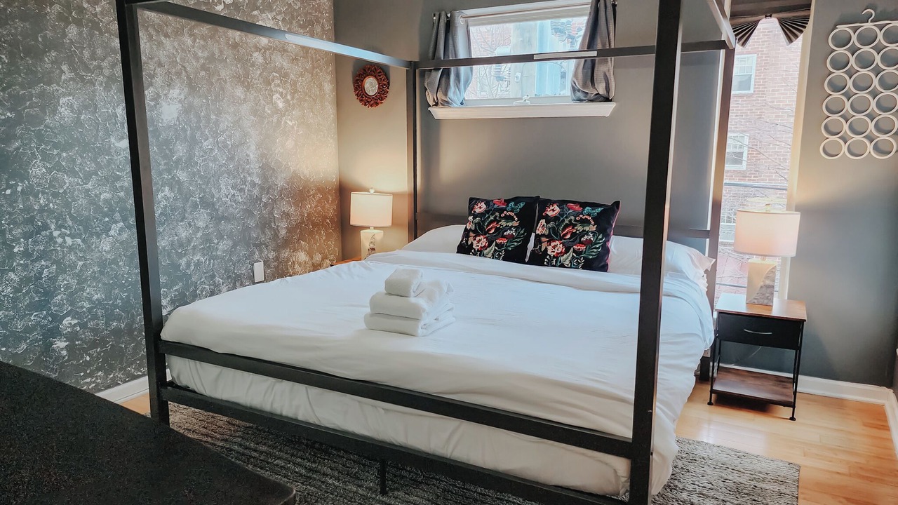 Photo of Bedroom in West Poplar