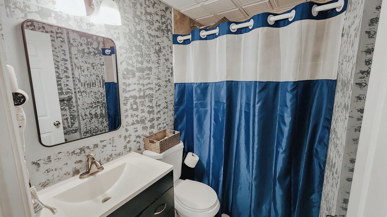 Photo of Bathroom in West Poplar
