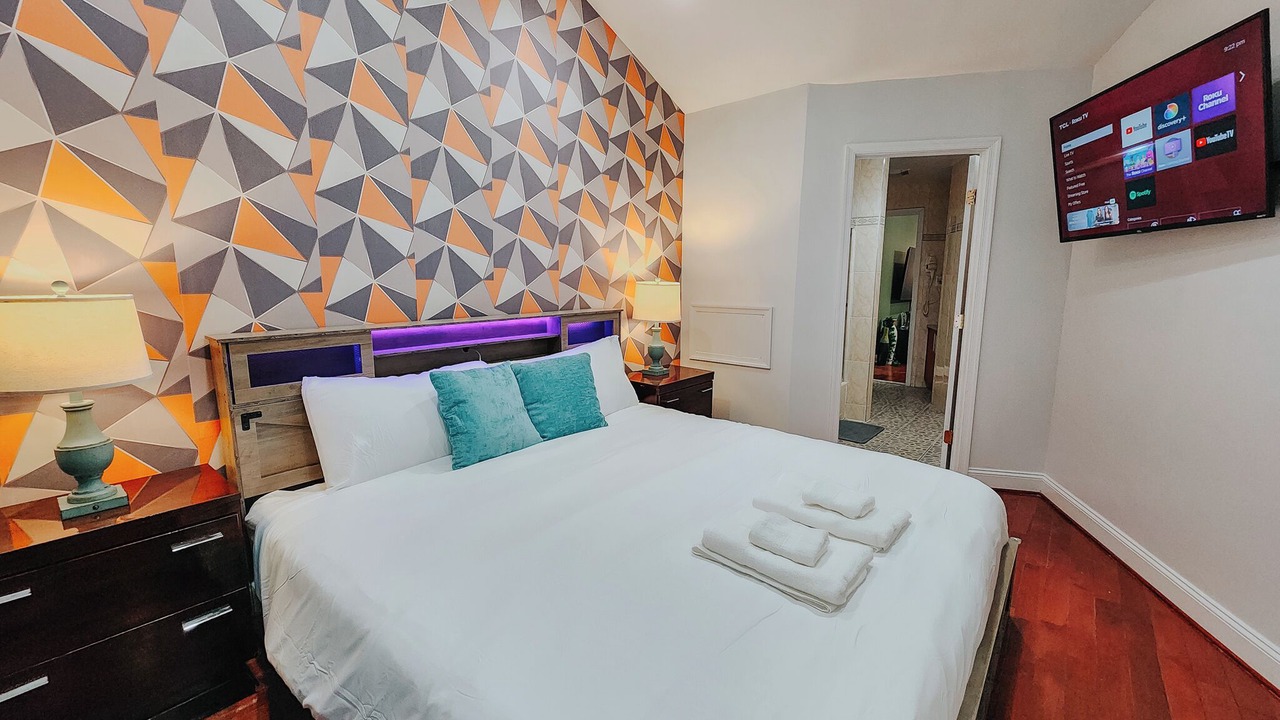 Photo of Bedroom in Gayborhood