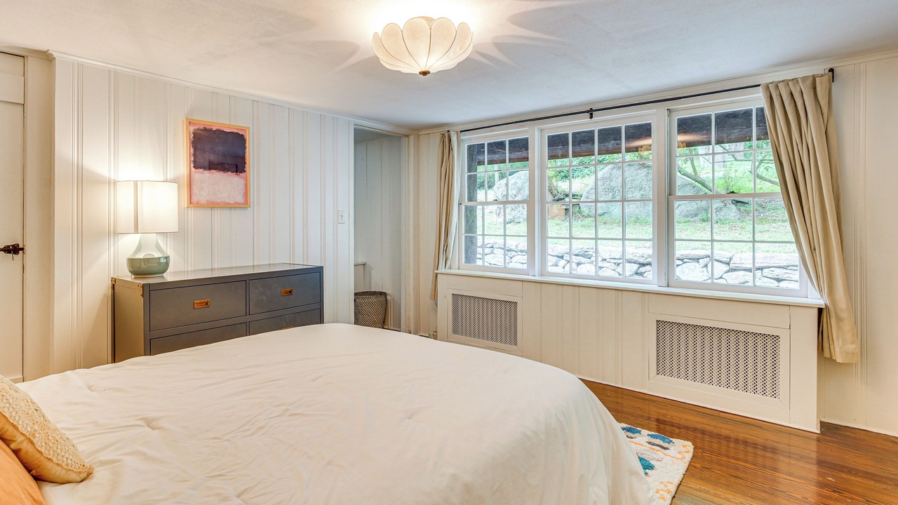 Photo of Bedroom in Bedford