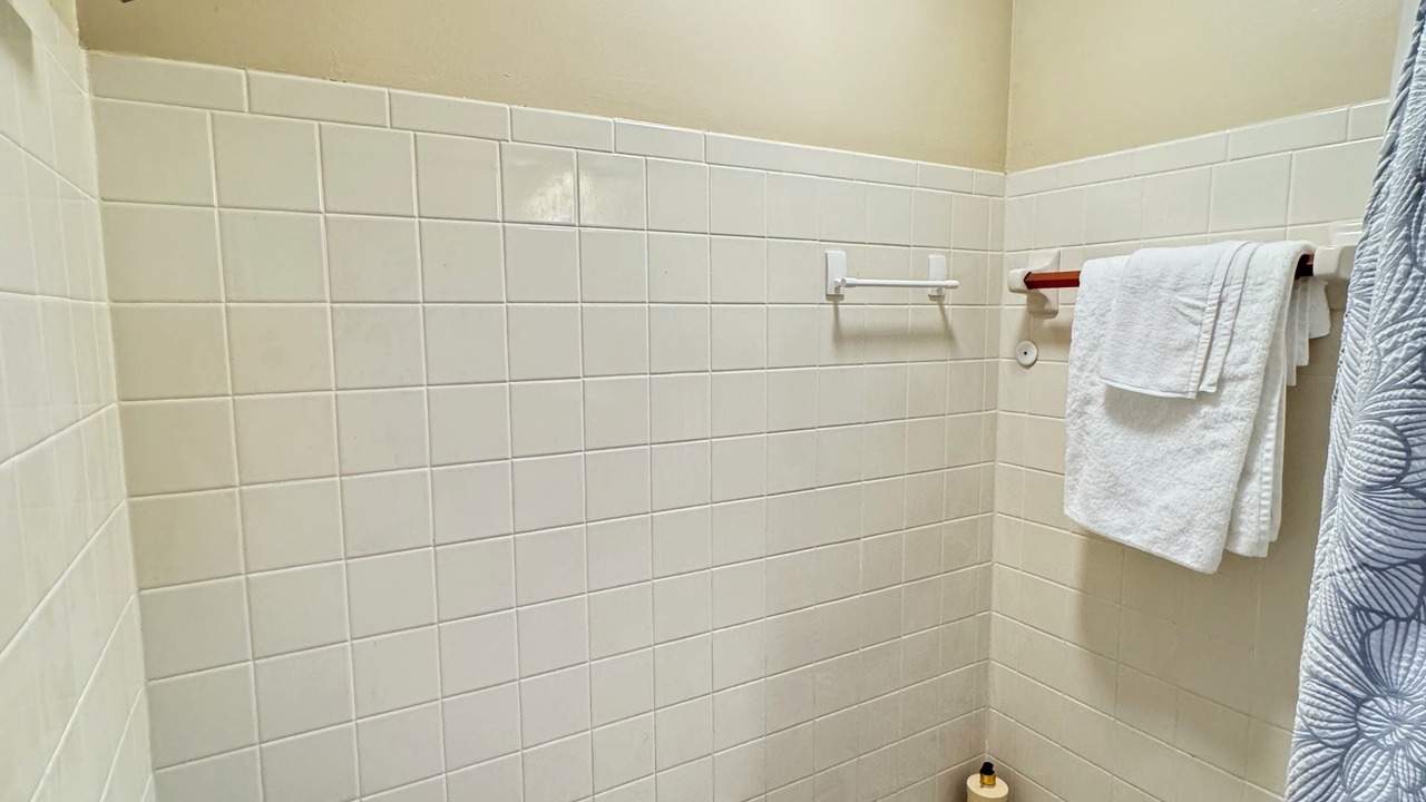 Photo of Bathroom in Lake Arbor