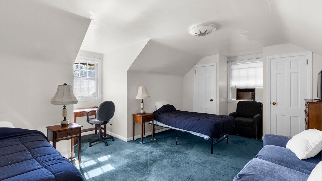 Photo of Bedroom in Youngstown