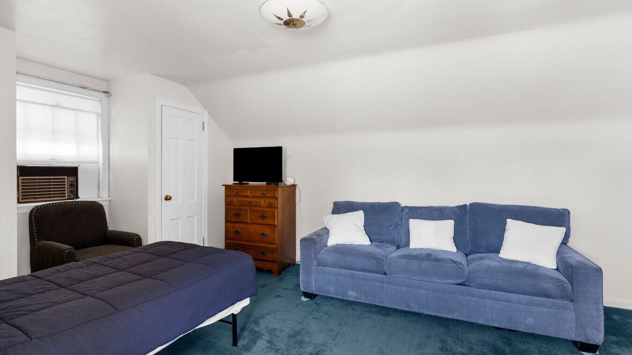 Photo of Bedroom in Youngstown