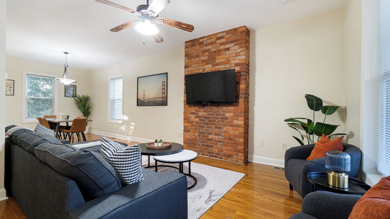 Photo of Livingroom in Point Breeze