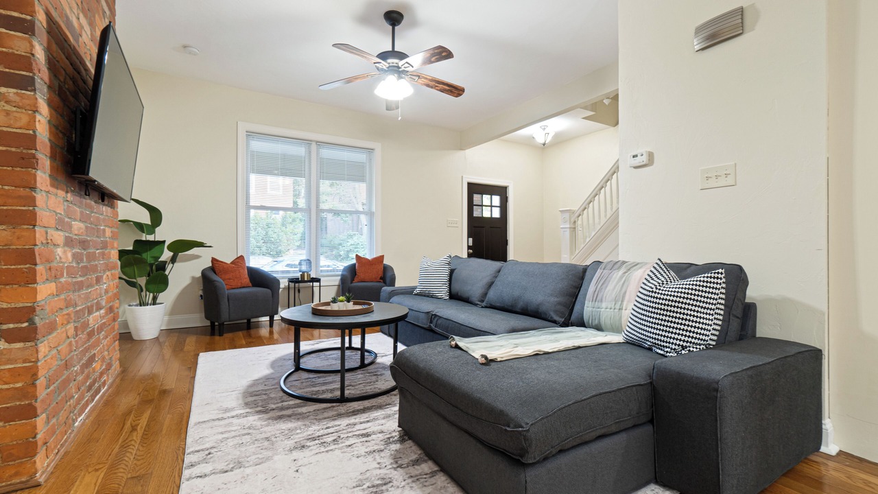Photo of Livingroom in Point Breeze