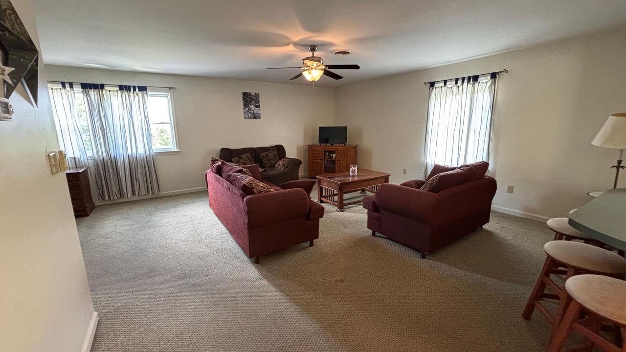 Photo of Livingroom in Quincy