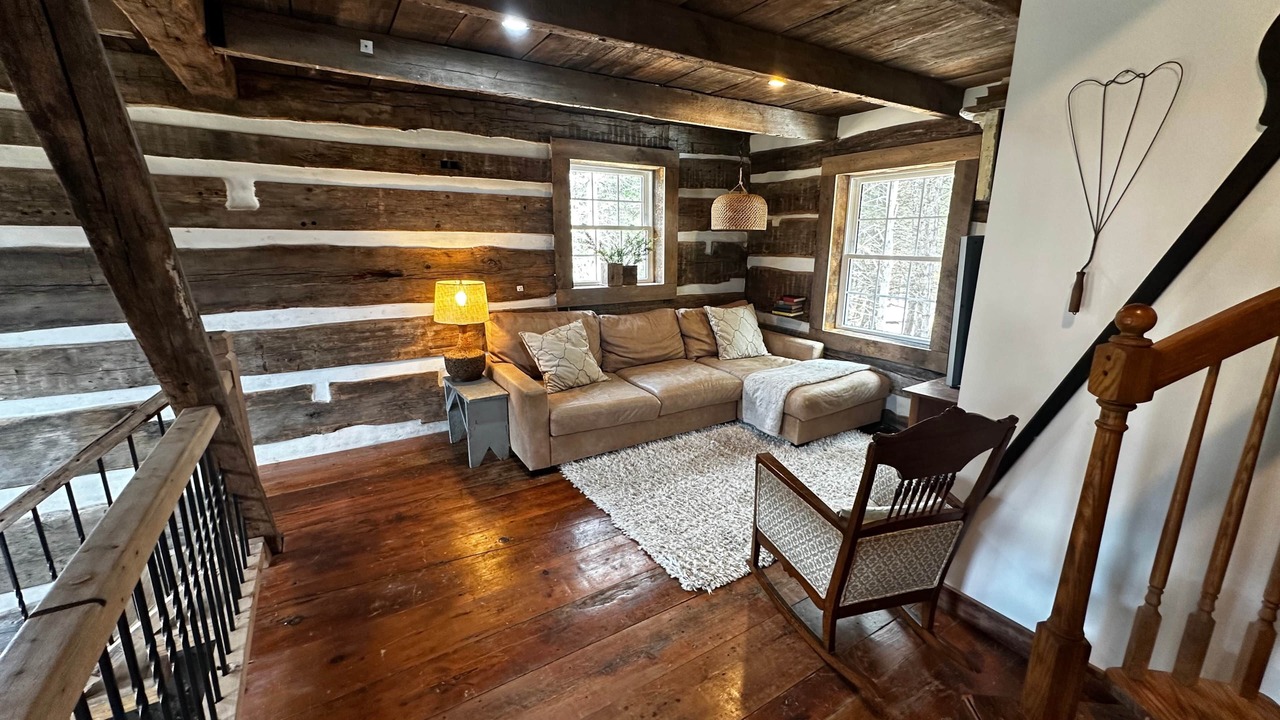 Photo of Livingroom in Williamsport