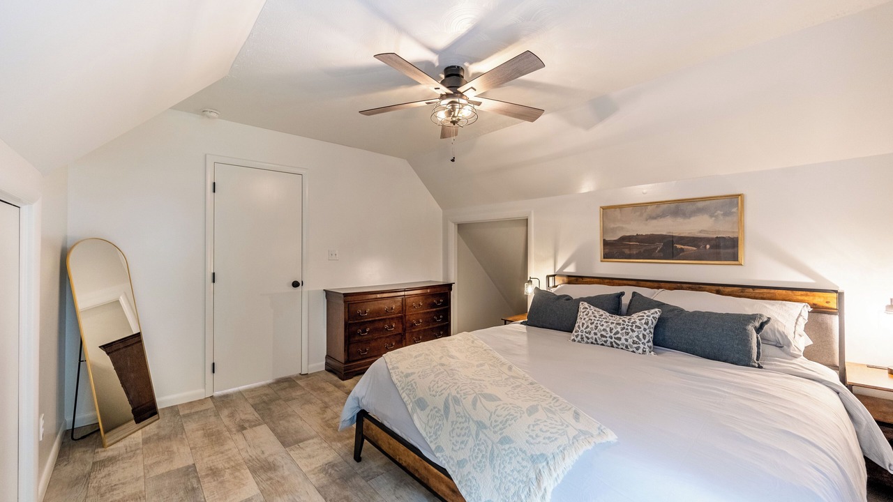 Photo of Bedroom in Claysburg