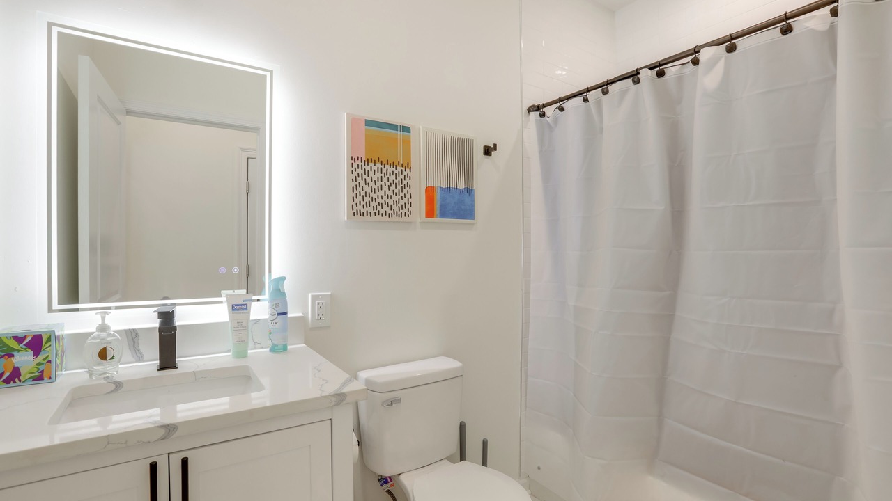 Photo of Bathroom in North Philadelphia West