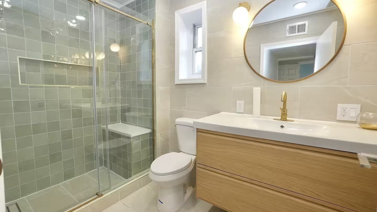 Photo of Bathroom in Forest Hill