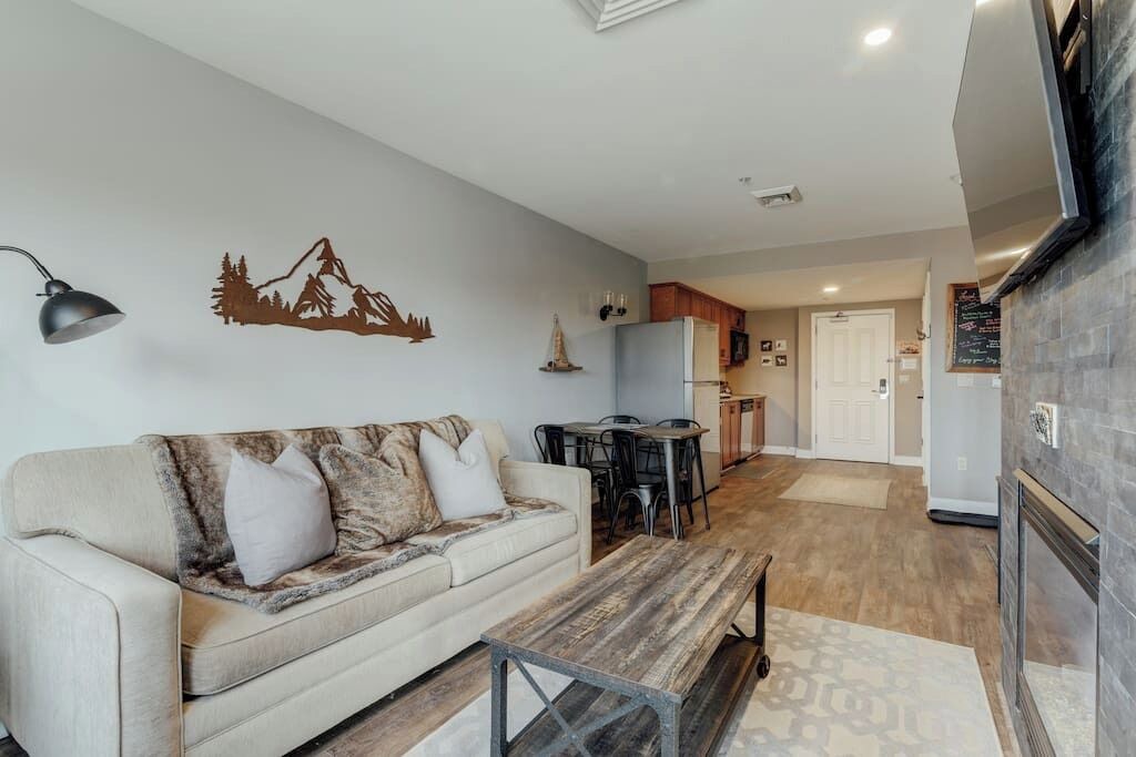 Photo of Livingroom in Vernon