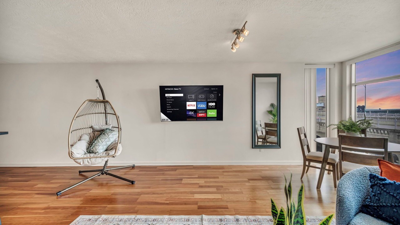 Photo of Livingroom in Ohio City