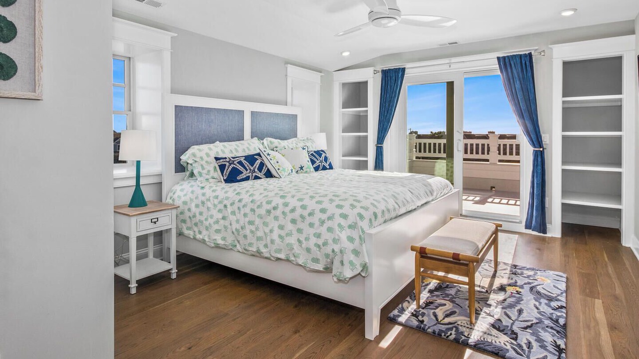 Photo of Bedroom in Avalon