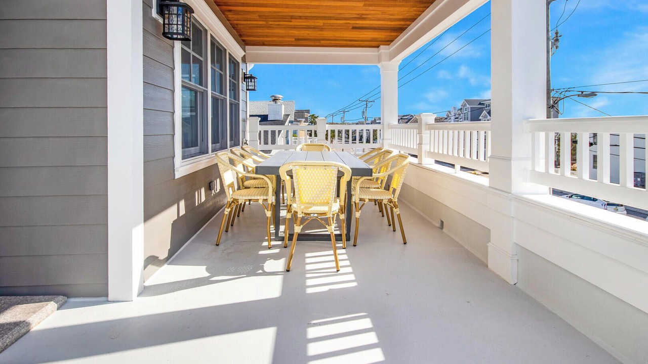 Photo of Outdoor in Avalon
