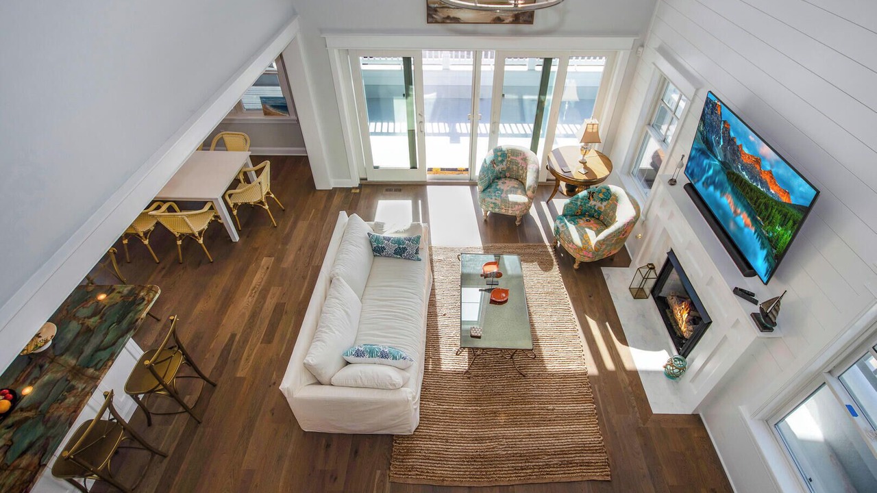 Photo of Livingroom in Avalon