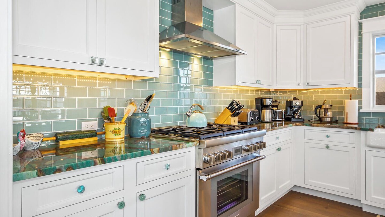 Photo of Kitchen in Avalon