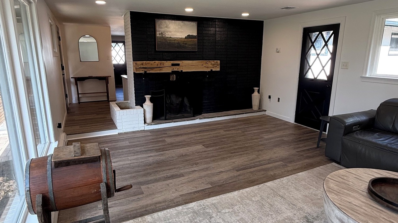 Photo of Livingroom in Ephrata