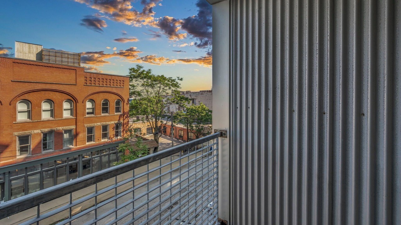 Photo of Outdoor in Ohio City