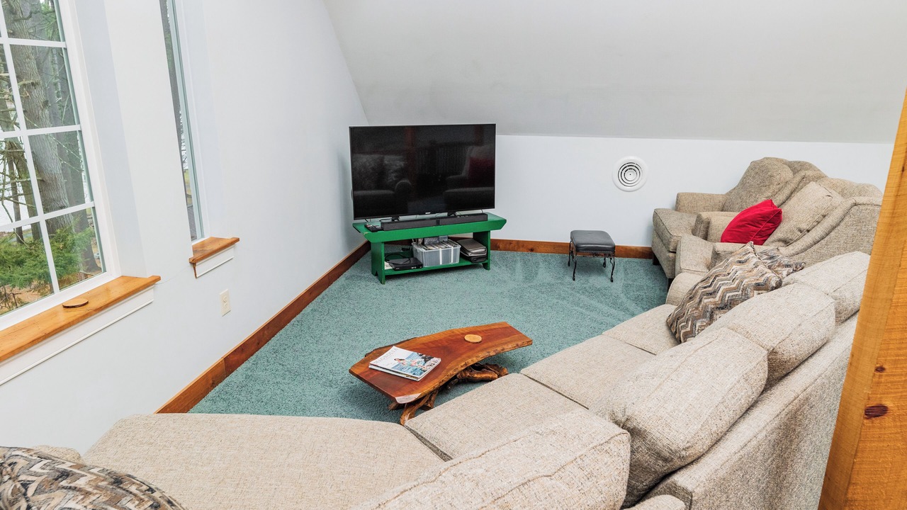 Photo of Livingroom in Pine Grove