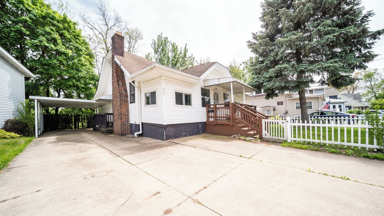 Photo of Outdoor in Cuyahoga Falls