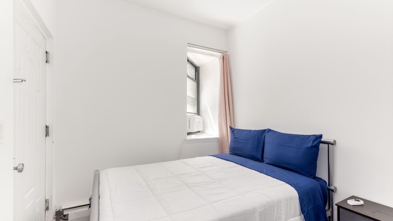 Photo of Bedroom in Harlem