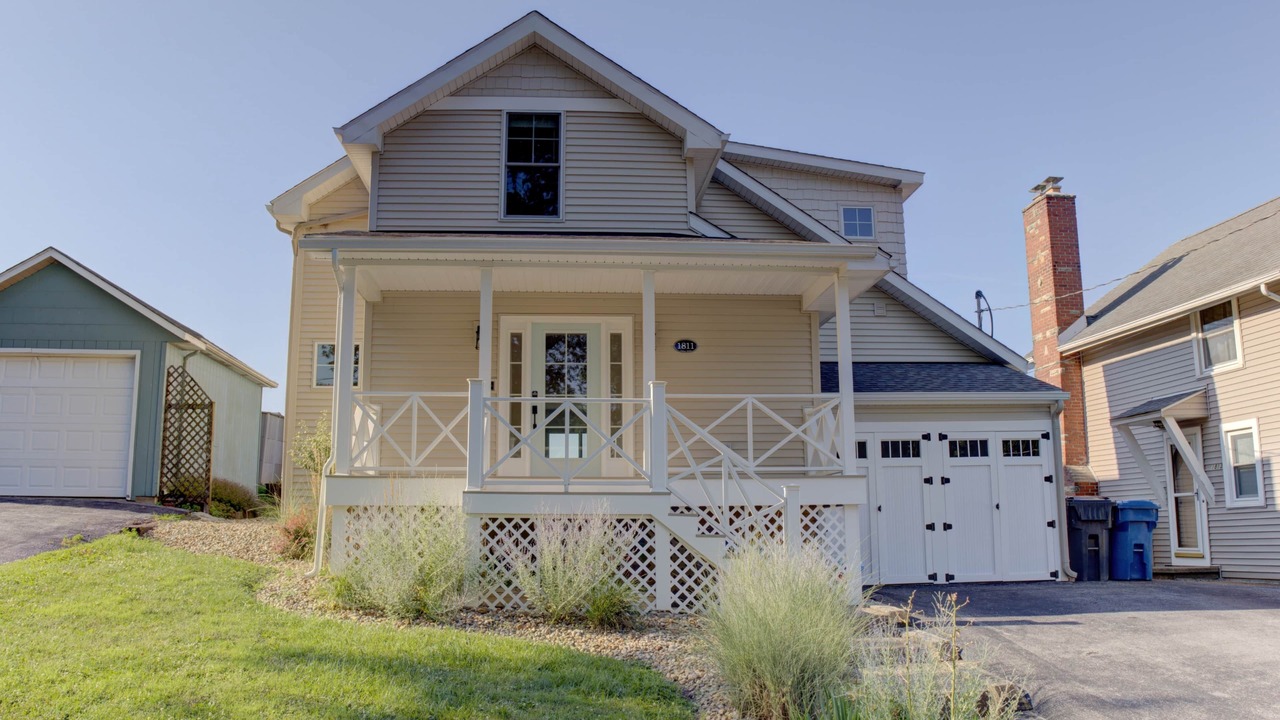 Photo of Outdoor in Huron
