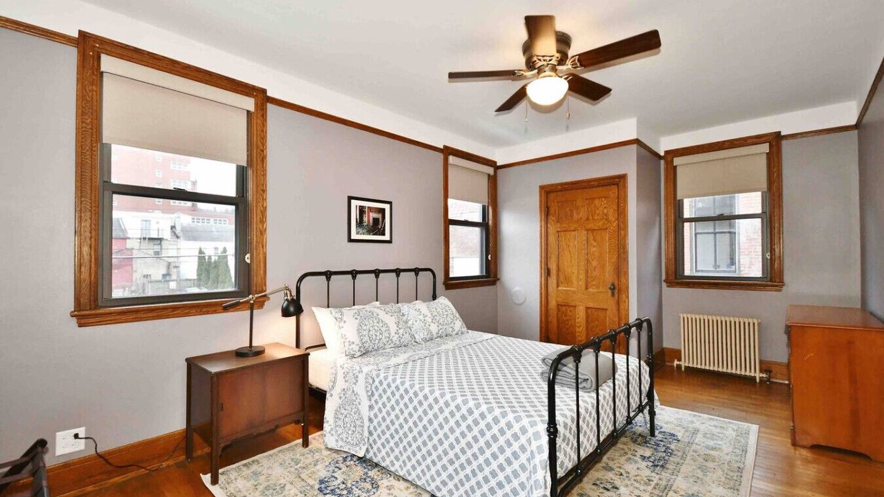 Photo of Bedroom in South Side Flats