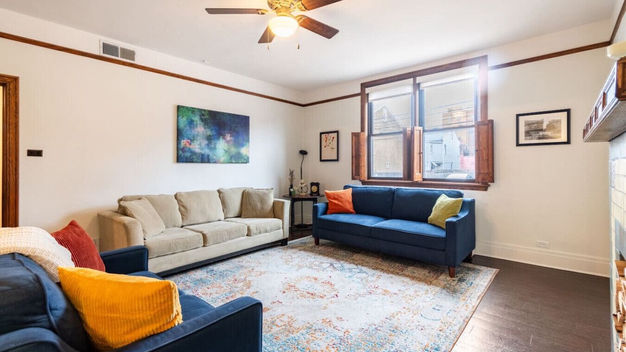 Photo of Livingroom in South Side Flats