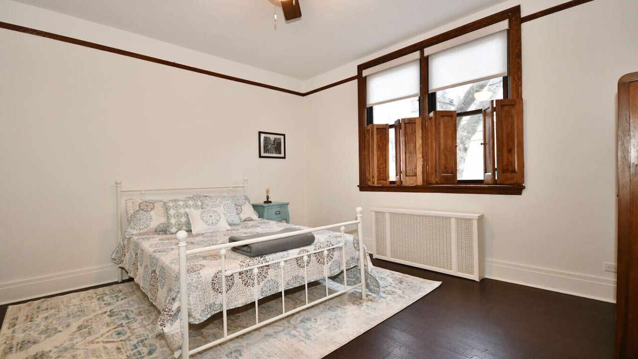 Photo of Bedroom in South Side Flats