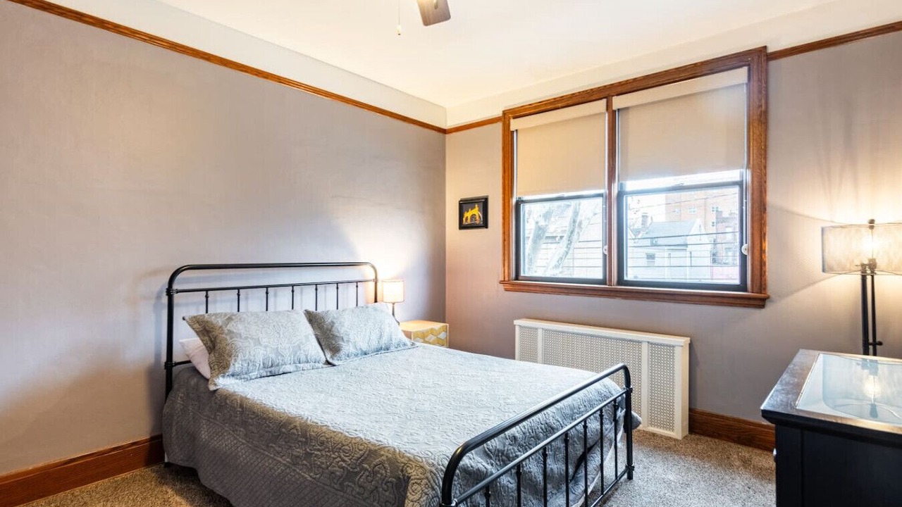 Photo of Bedroom in South Side Flats