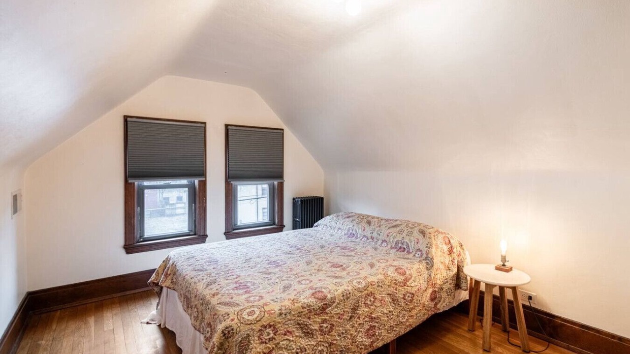 Photo of Bedroom in South Side Flats