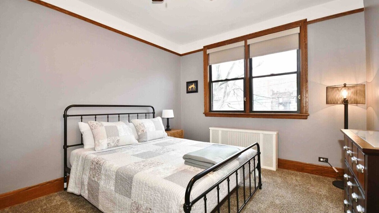 Photo of Bedroom in South Side Flats