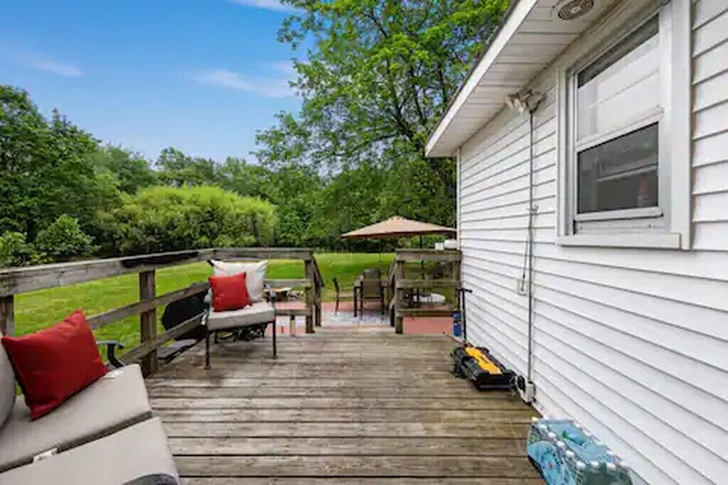 Photo of Patio Balcony in South Blooming Grove