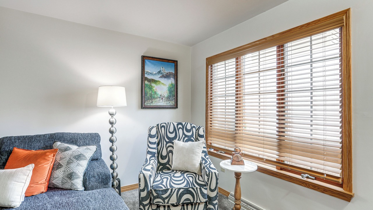 Photo of Livingroom in Clearfield
