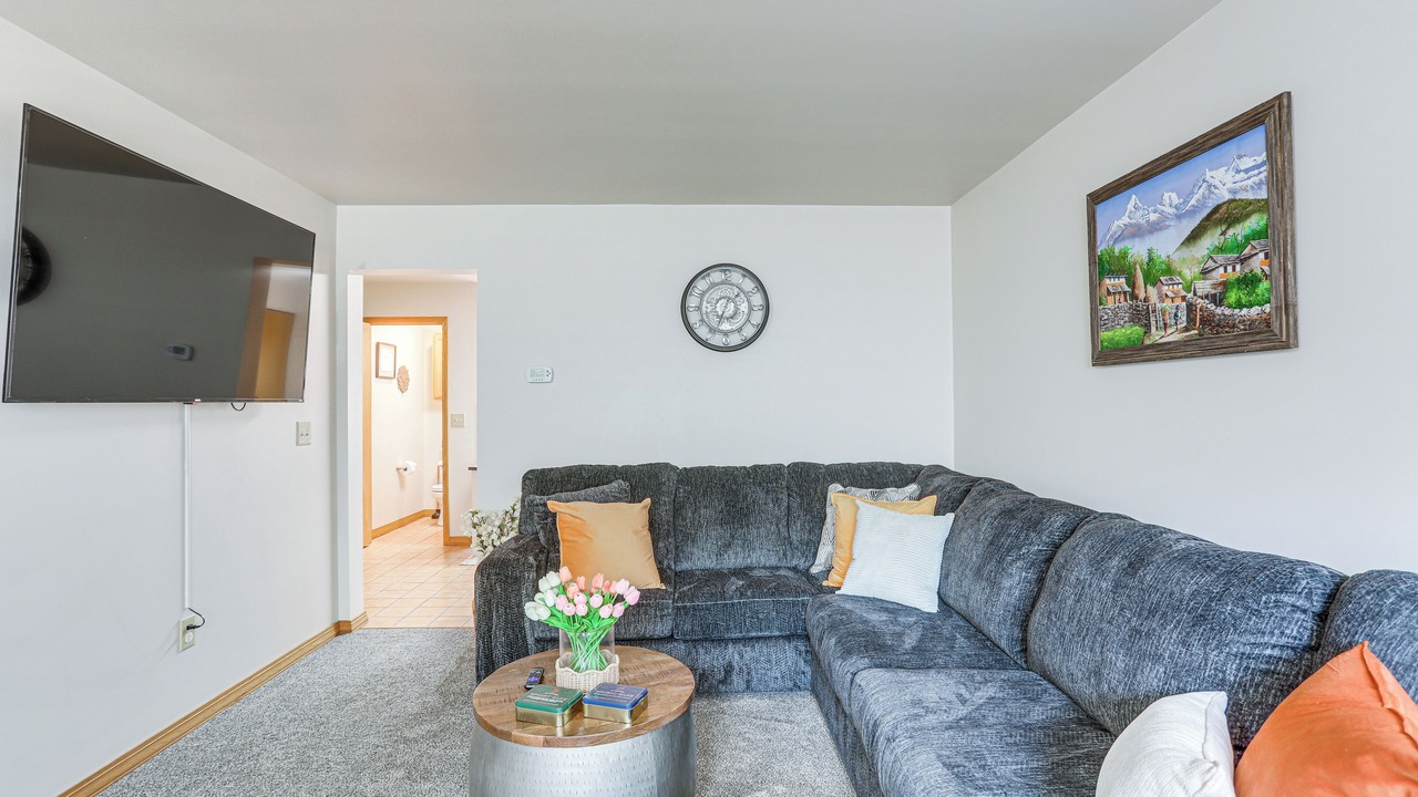 Photo of Livingroom in Clearfield